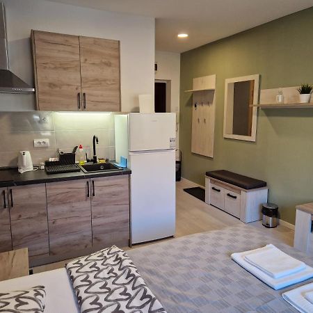 Sofia Apartment Sajmiste Екстер'єр фото