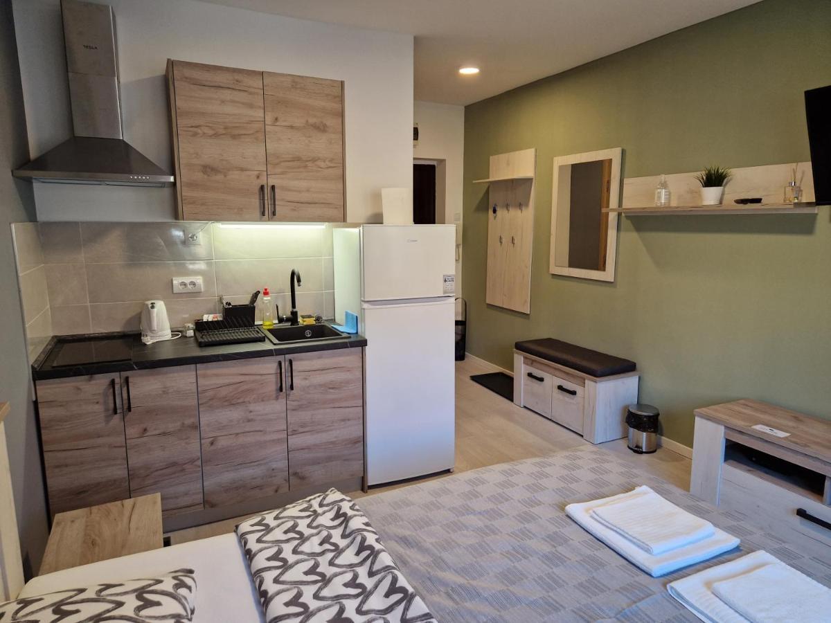 Sofia Apartment Sajmiste Екстер'єр фото